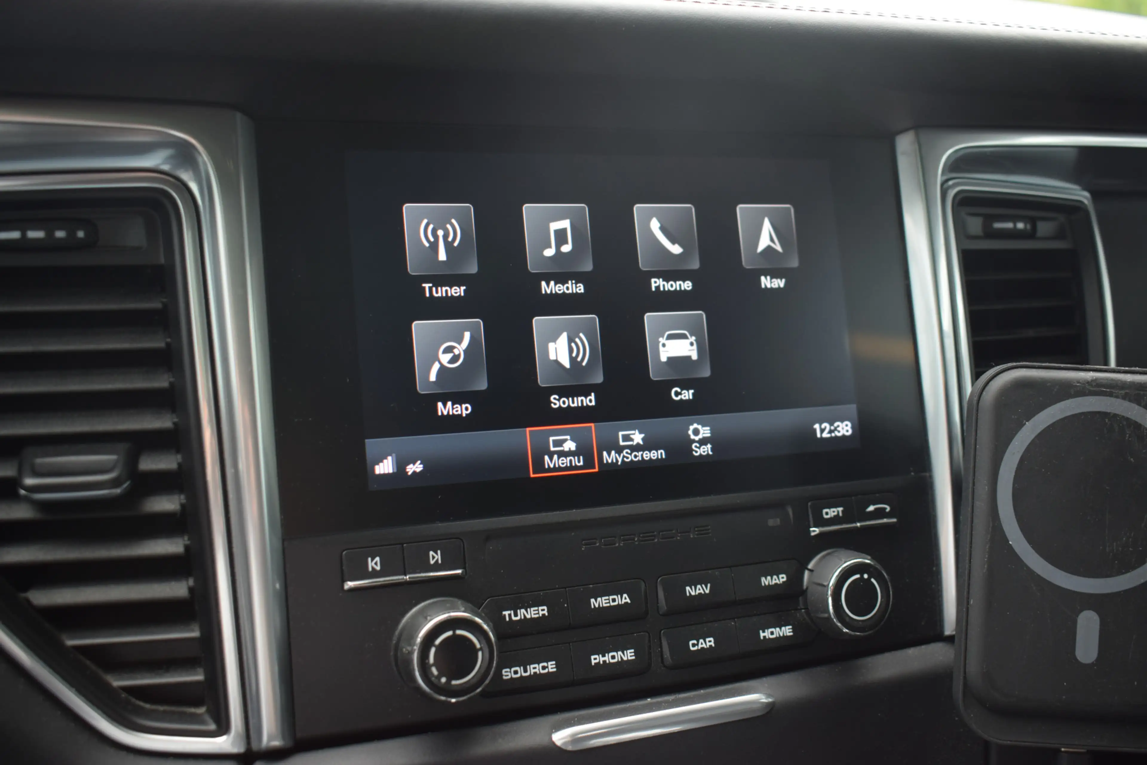 Porsche Macan 2.0T | Luchtvering | Sport Uitlaat | Panorama | Tr — photo 22
