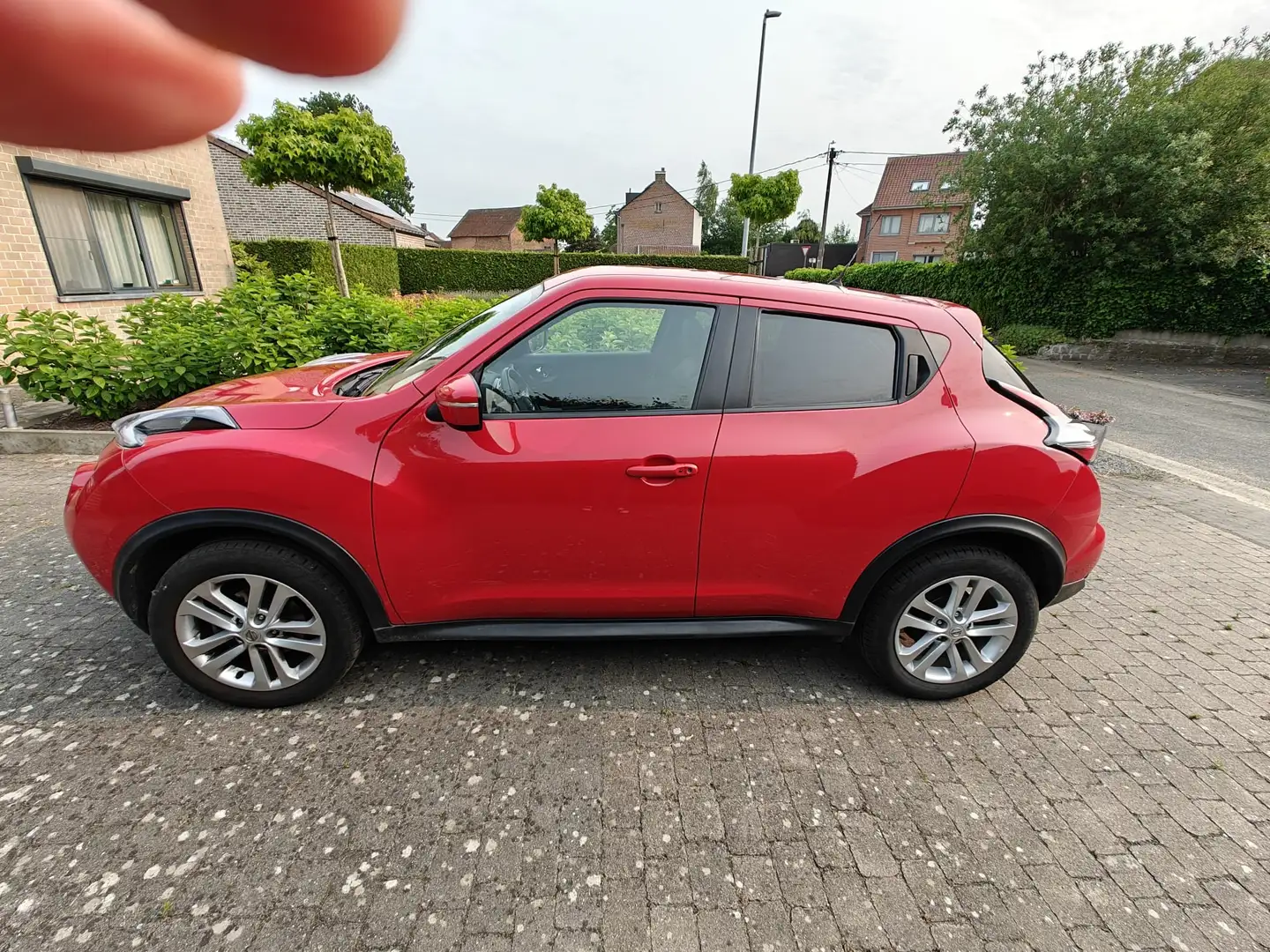 Nissan Juke AF Multi Purpose Vehicle Rood - 2