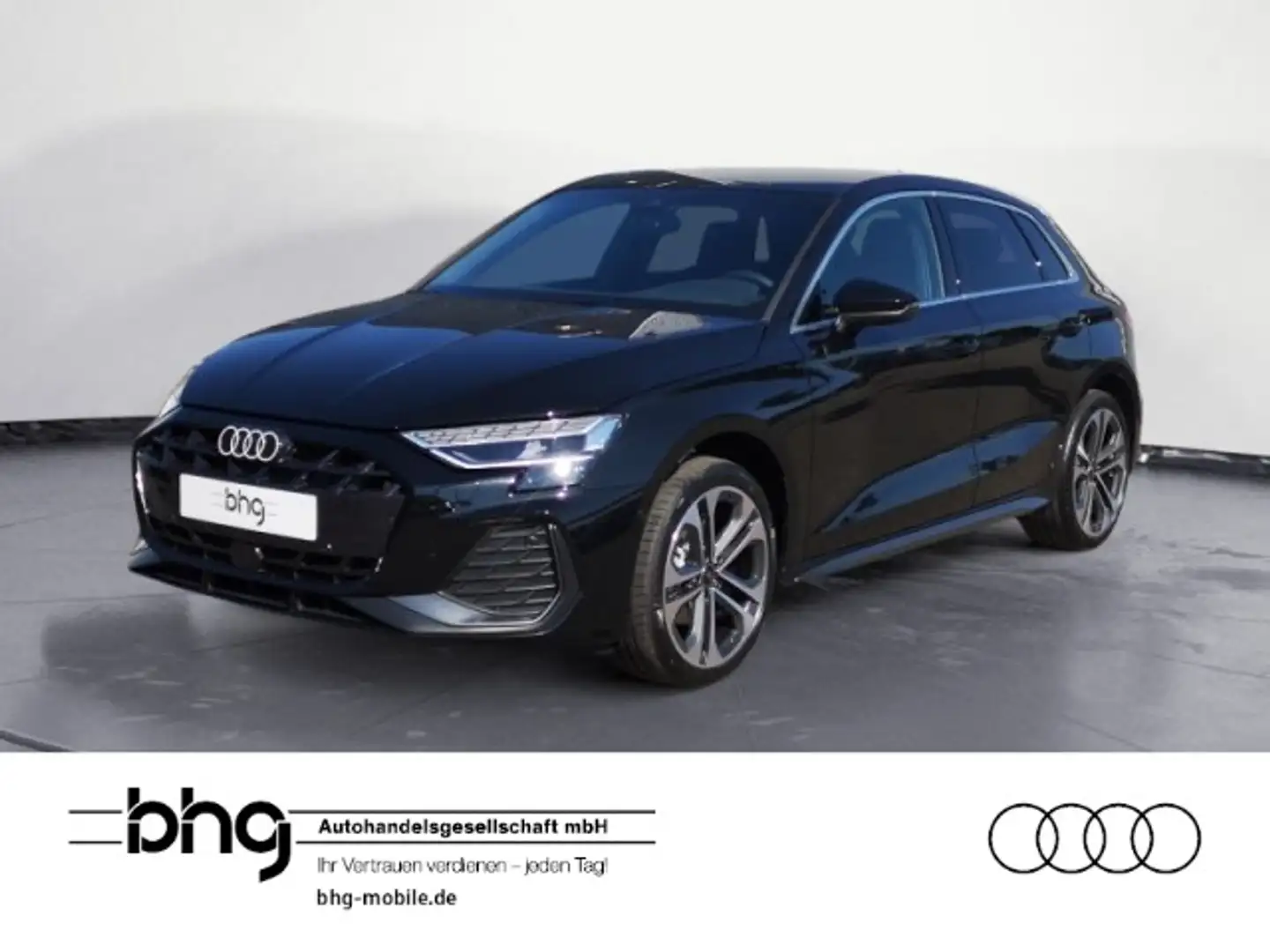 Audi A3 S line 35 TFSI Schwarz - 1
