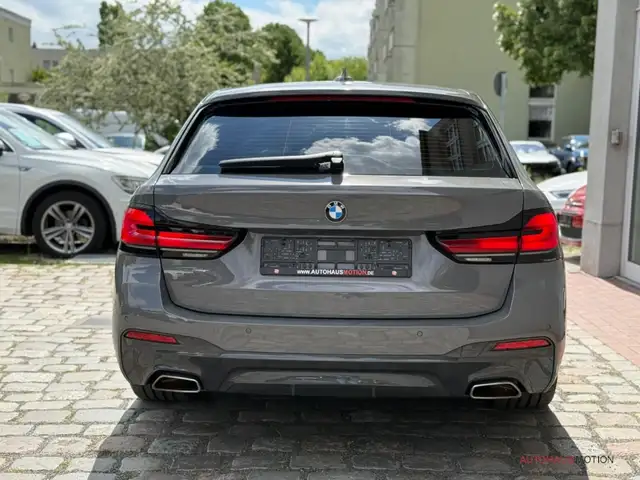 BMW M view 5