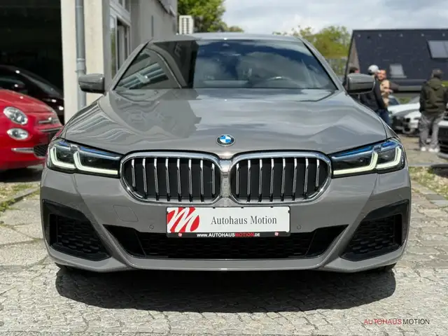BMW M view 2