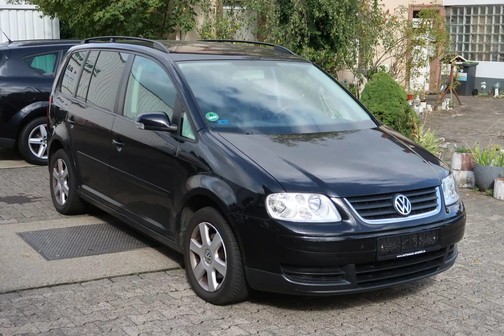 Volkswagen Touran 2.0 EcoFuel *KLIMATRONIK *TÜV-NEU Schwarz - 2