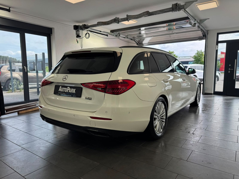 Mercedes-Benz C 300 d T AVANTGARDE*SHZ*LED*SPUR*T-Winkel*AHK* — photo 7