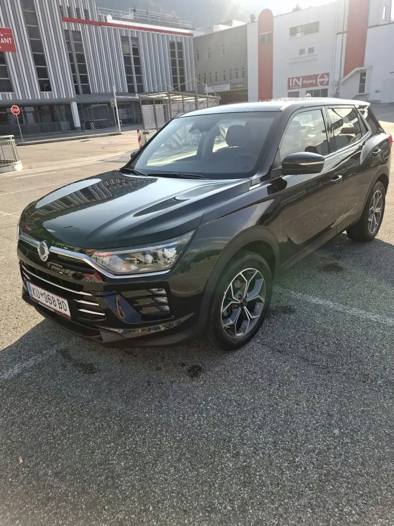 KGM Korando KG Mobility KORANDO Negro - 1
