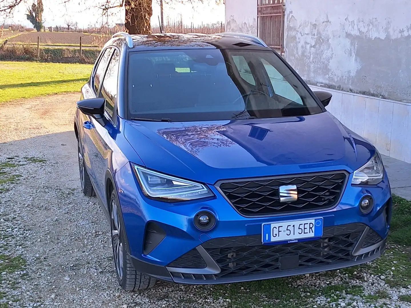 SEAT Arona 1.0 tgi FR 90cv Blu/Azzurro - 1