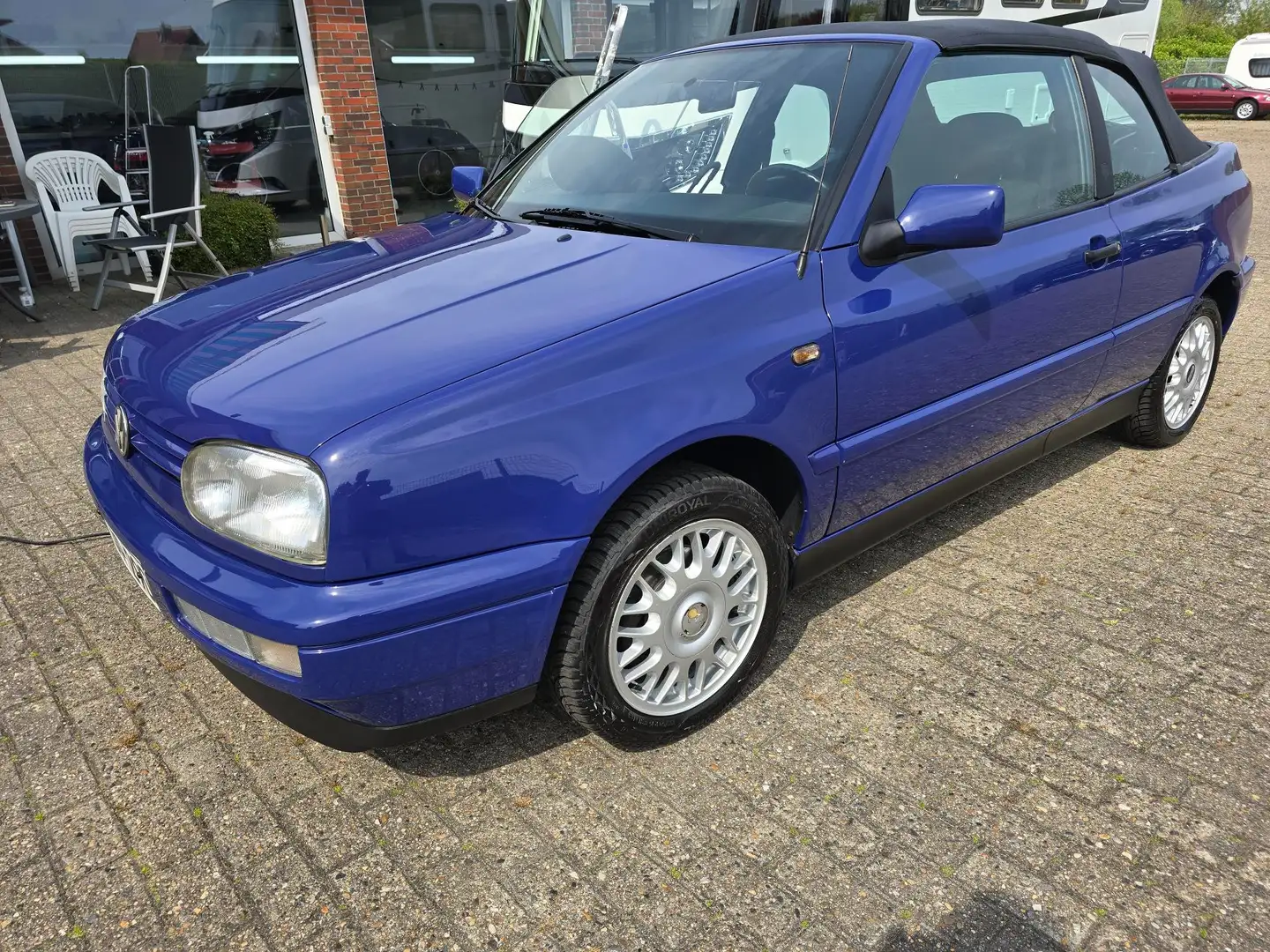 Volkswagen Golf Cabriolet Golf Cabrio 1.8 Bon Jovi Modrá - 1