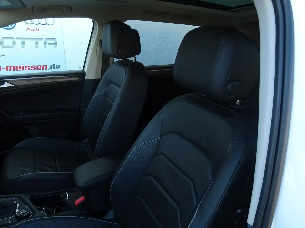 Volkswagen Tiguan Allspace 2.0 TDI DSG Elegance 4Motion 8