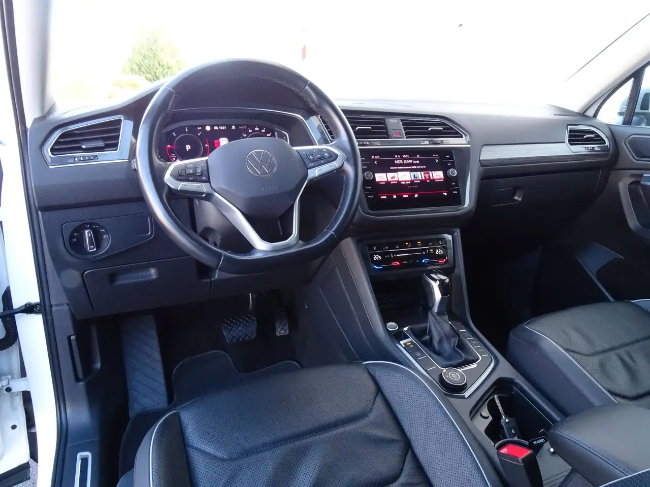 Volkswagen Tiguan Allspace 2.0 TDI DSG Elegance 4Motion 11