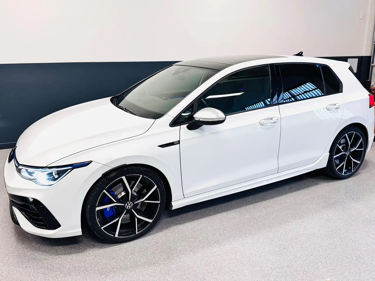 Volkswagen Golf R