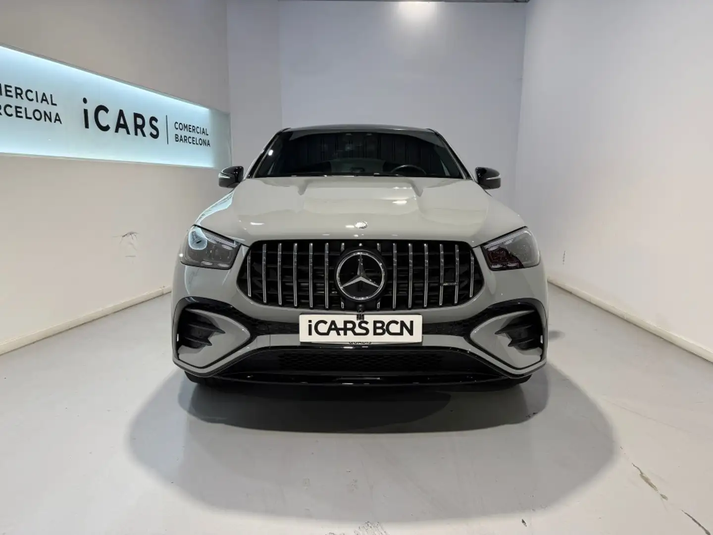 Mercedes-Benz GLE 53 AMG 4Matic Aut. Gris - 2