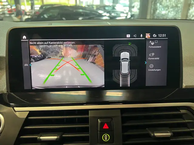 BMW X3 view 21