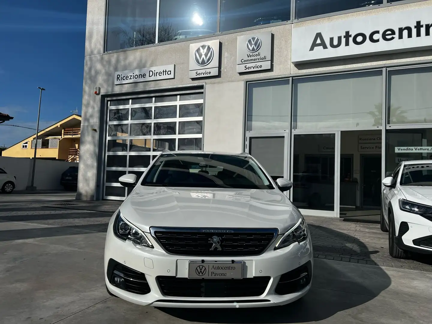 Peugeot 308 308 SW 1.5 bluehdi Allure Pack 130 CV Blanco - 2