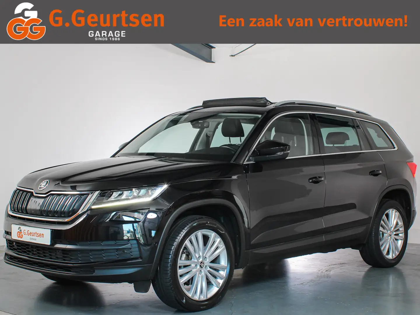 Skoda Kodiaq 1.5 TSI Business Edition Plus, 7-Persoons, Trekhaa Zwart - 1