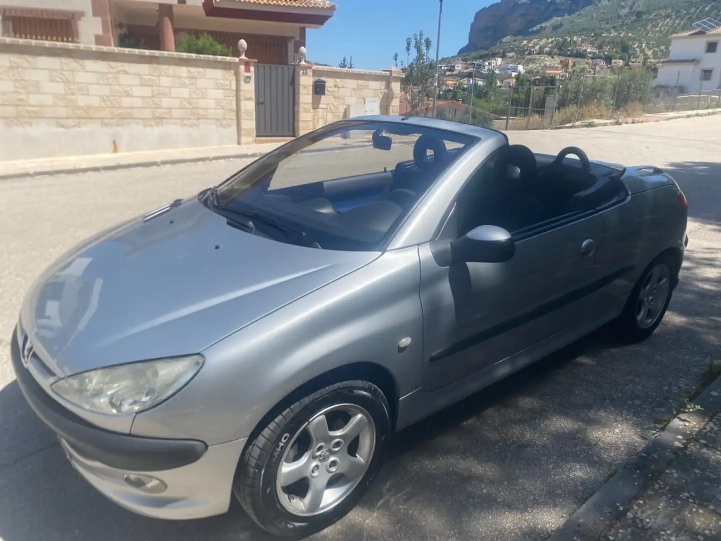 Peugeot 206 CC 1.6 Gris - 1