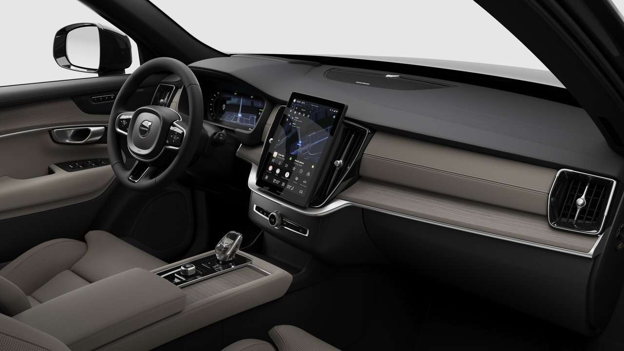 2026 Volvo XC90 Ultra 7-Seater (Dark Theme) thumb 10