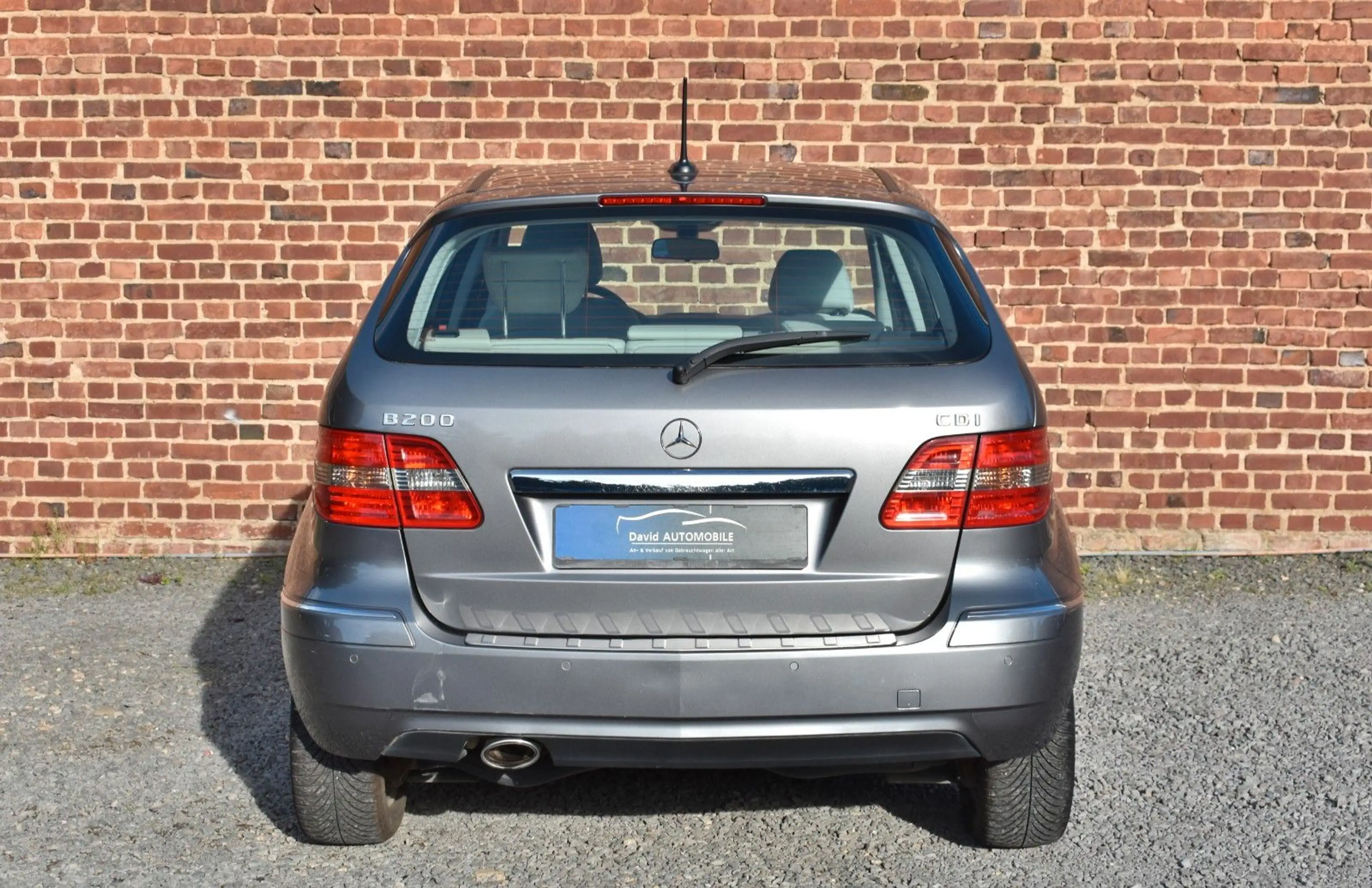 Mercedes-Benz B 200 CDI BIXENON KLIMA PDC S.HEFT TÜVNEU — photo 6