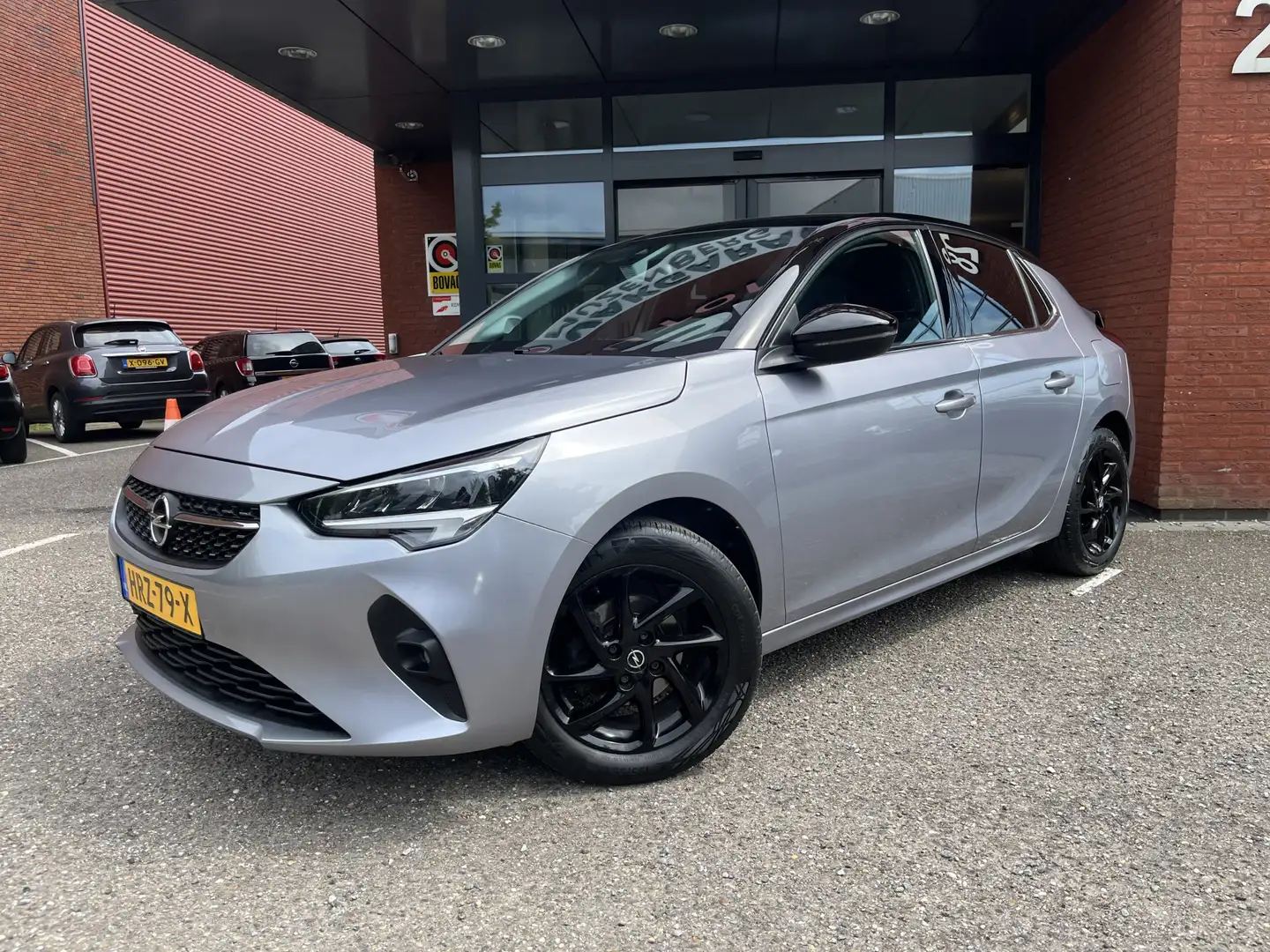 Opel Corsa 1.2 Sport Full LED // NAVI+CARPLAY // STOEL+STUURV Grau - 2