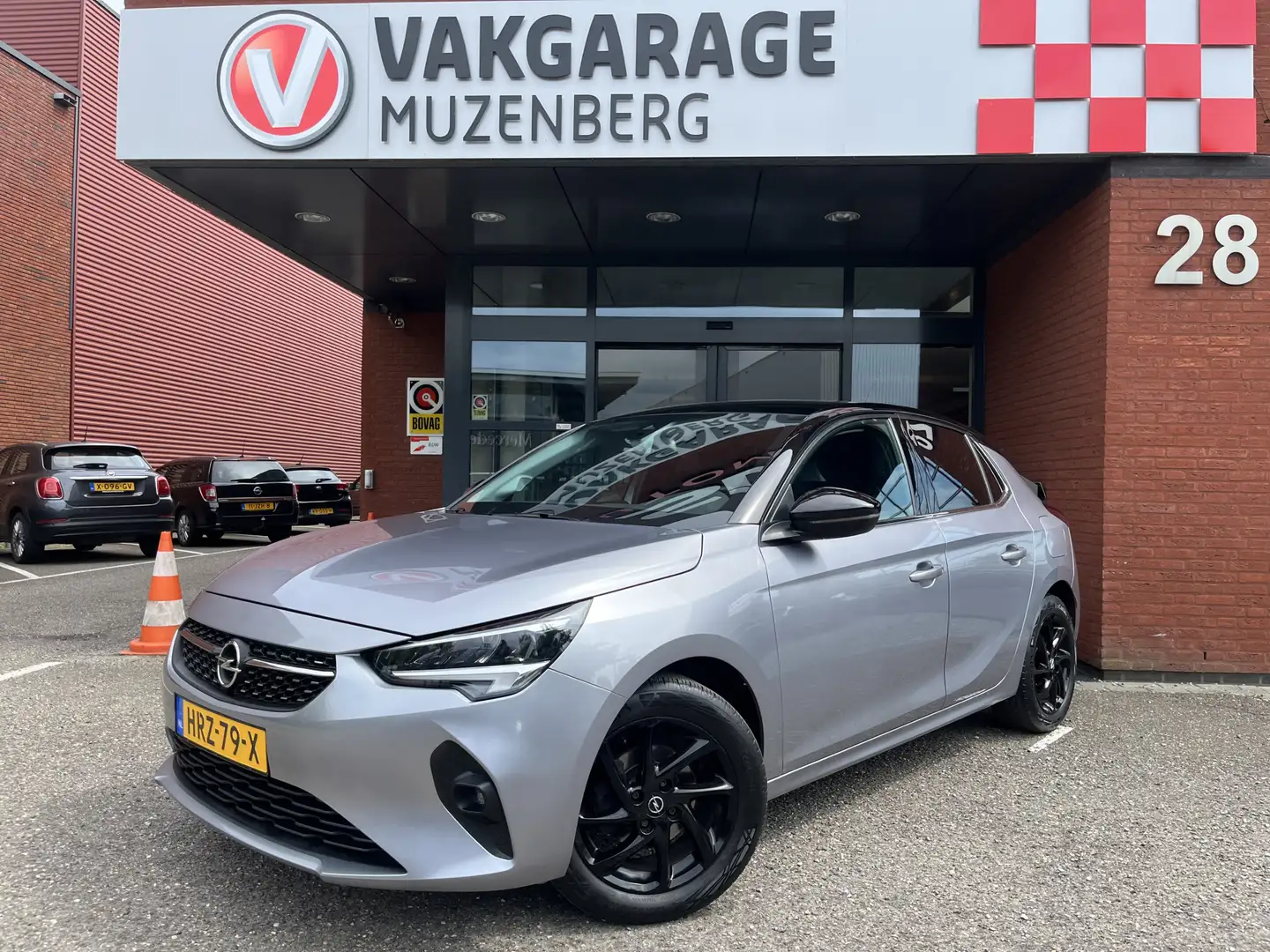 Opel Corsa 1.2 Sport Full LED // NAVI+CARPLAY // STOEL+STUURV Gris - 1