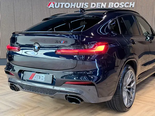 BMW X4 view 22
