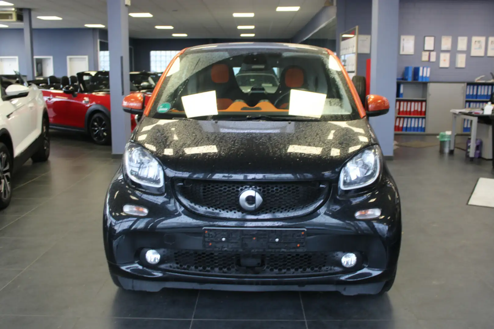 smart forTwo Twinamic Passion - Navi - SHZ - Panorama - Schwarz - 2