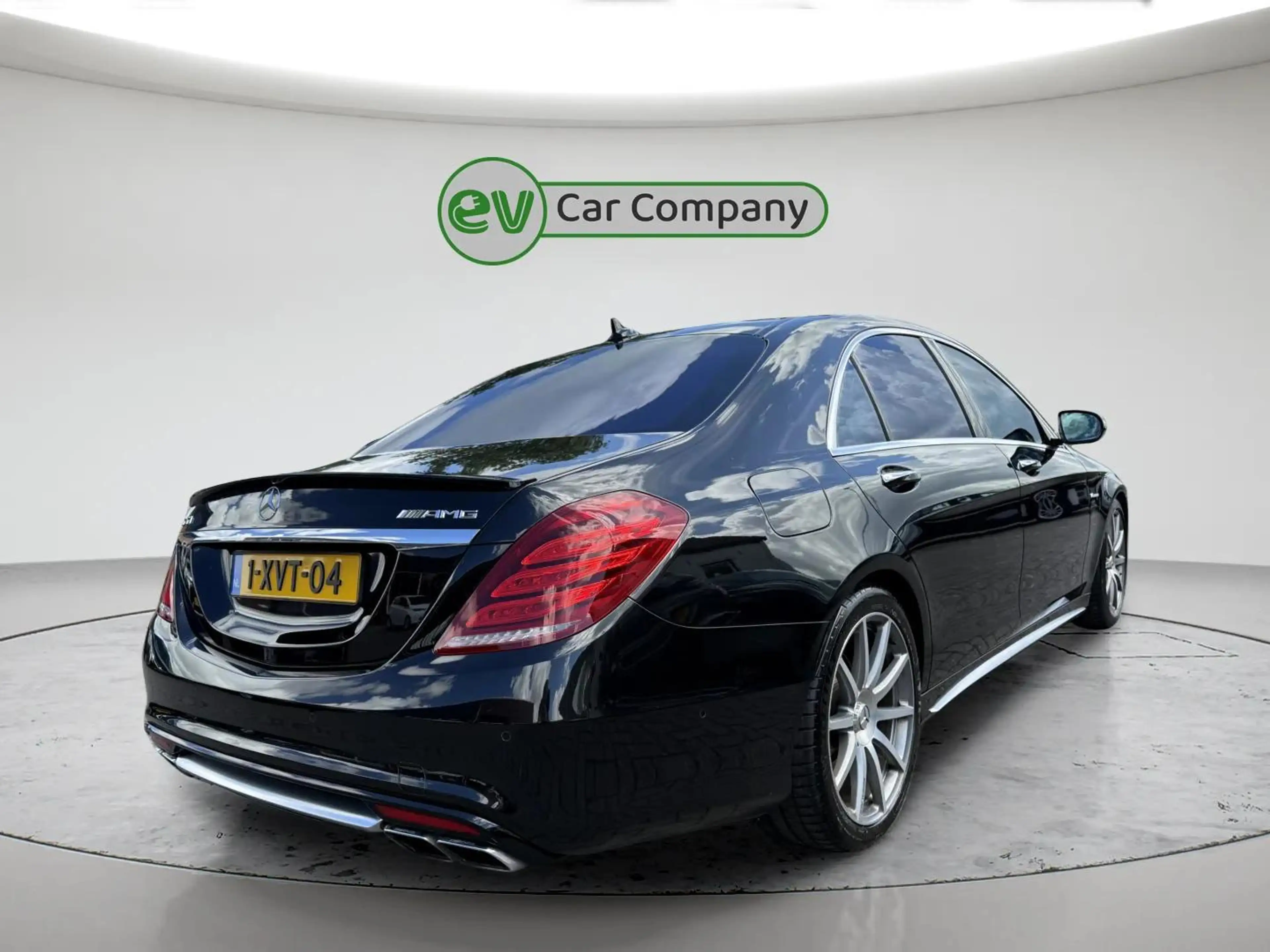 Mercedes-Benz S 63 AMG 4Matic Lang | Chauffeurs pakket | V8 | Burmester | — photo 4