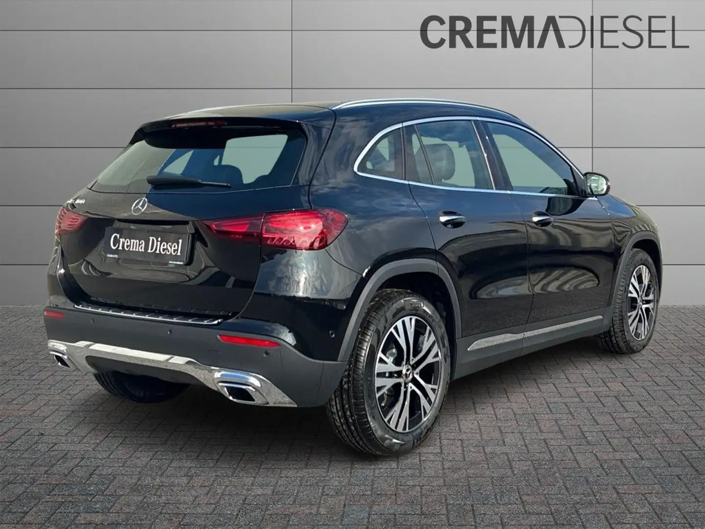 Mercedes-Benz GLA 180 GLA 180 Progressive Advanced Plus Auto Nero - 2