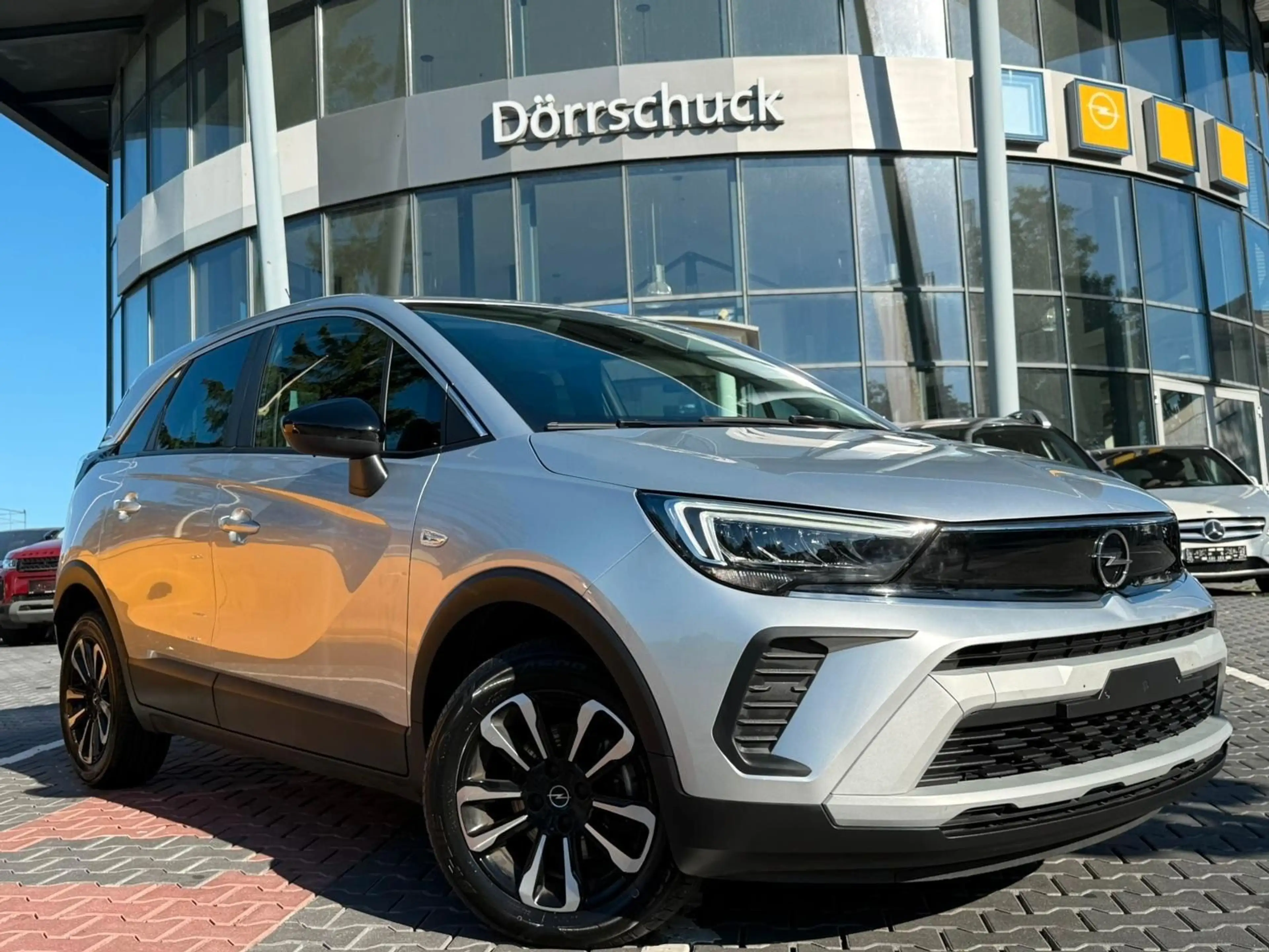 Opel Crossland X Crossland 1.2T Elegance. LED. DAB. KLIMAAUT — photo 4