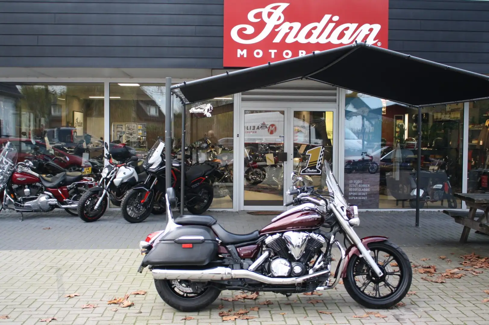 Yamaha XVS 950 Chopper 950A Midnight Star - 2