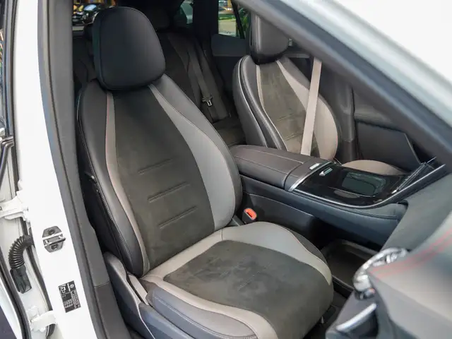 Mercedes-Benz Eqe view 11