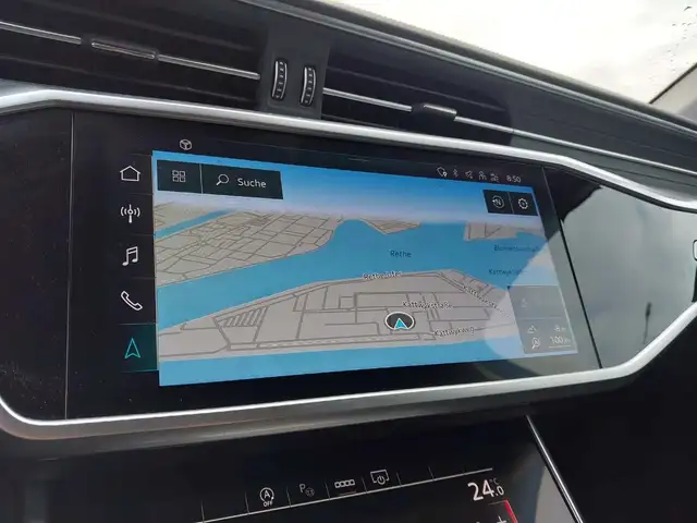 Audi A6 view 12