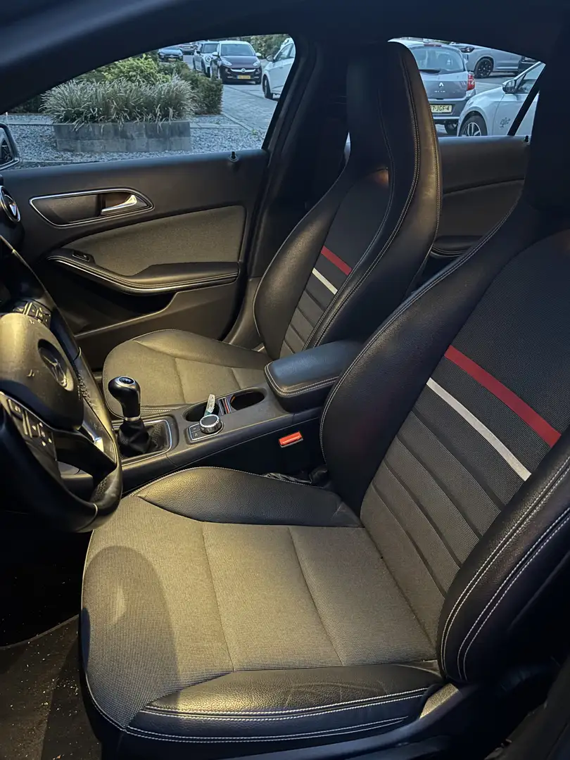 Mercedes-Benz A 180 Ambition Szürke - 2