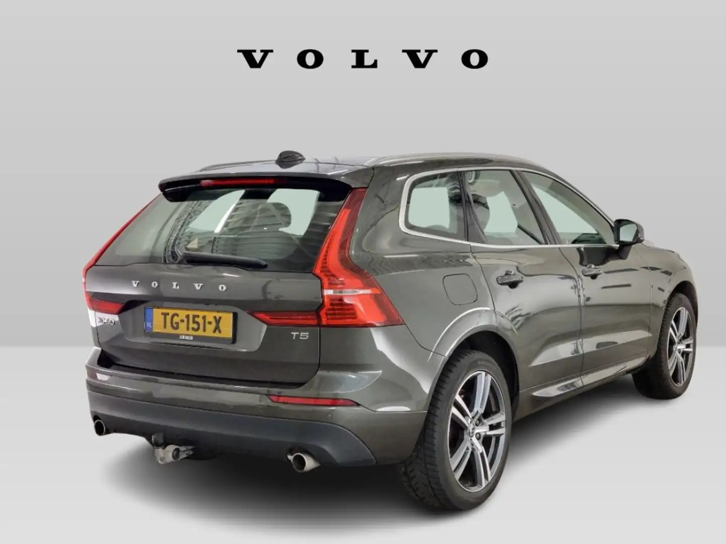 Volvo XC60 T5 Momentum | Panoramadak | Parkeercamera | Head-u Grigio - 2