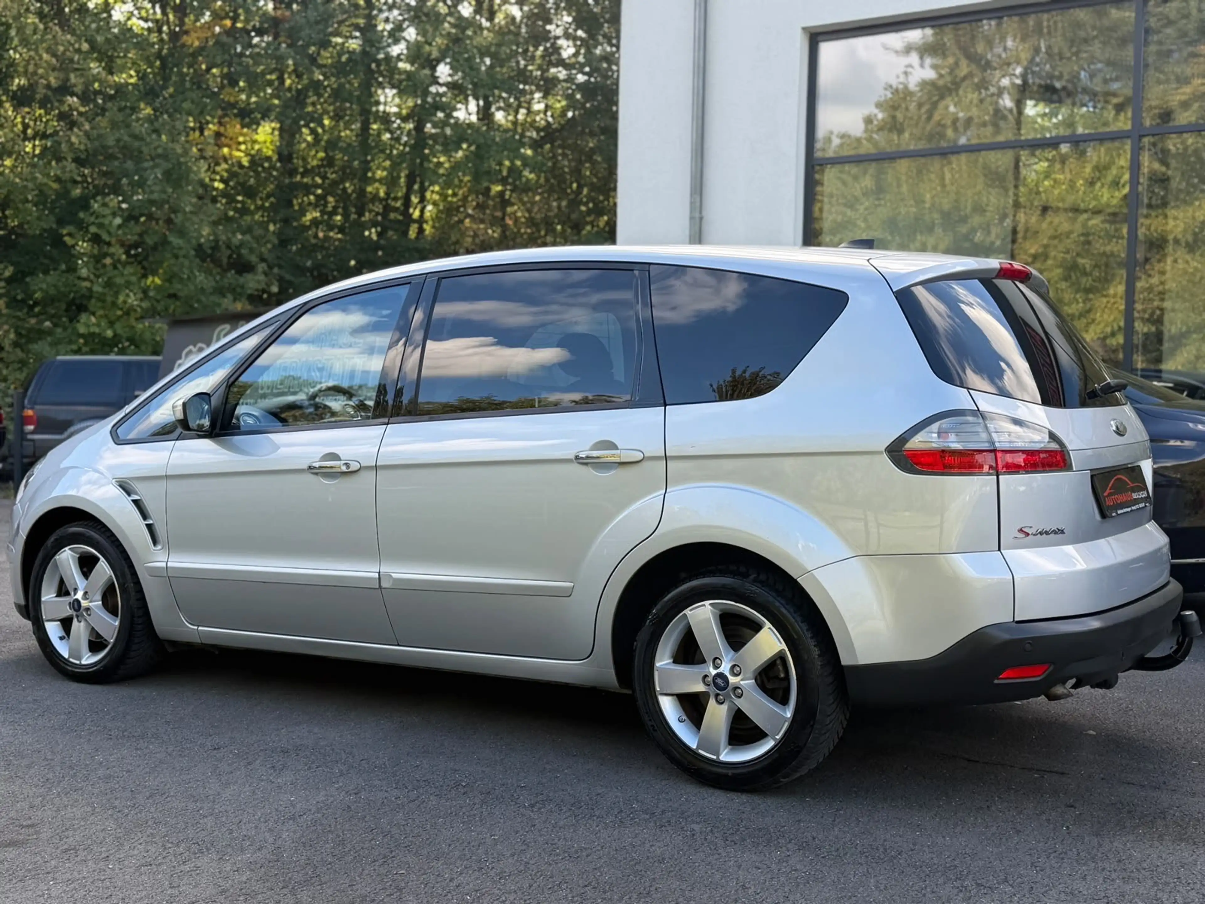 Ford S-Max Titanium 2.0 TDCI Allwetterreifen Anhängerkupplung HU/AU:NEU — photo 4