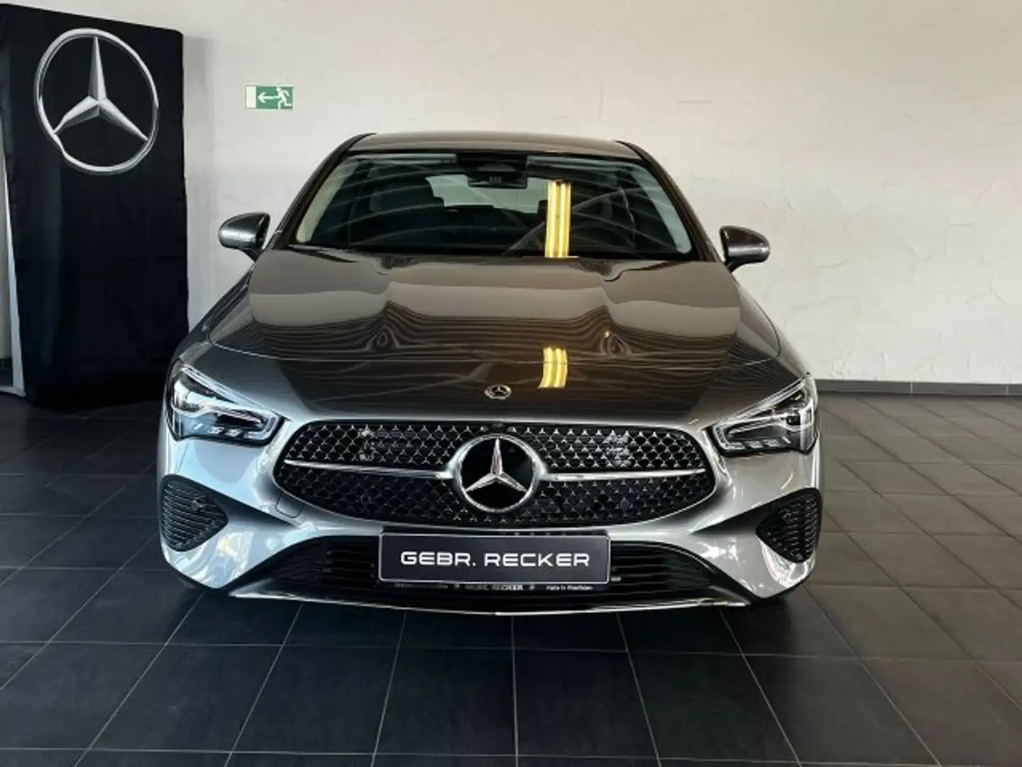 Mercedes-Benz CLA 180 CLA 180SB Progressive Advanced Winter Kamera LED Grau - 2