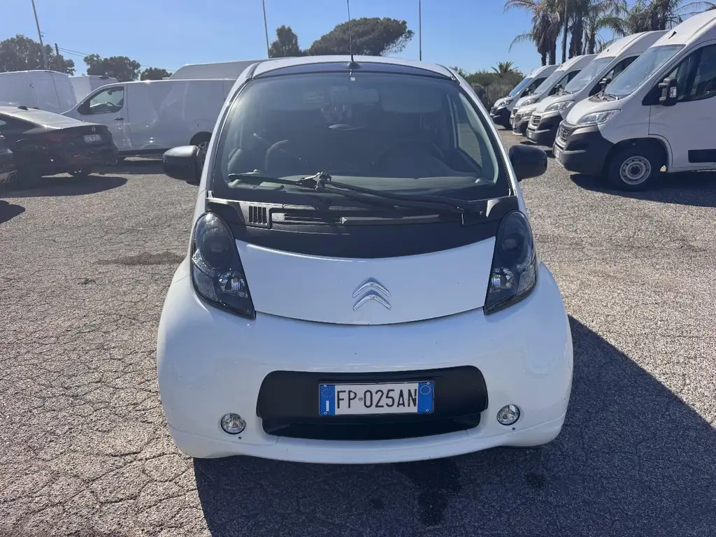Citroen C-Zero 2018 из Европы — купить под ключ