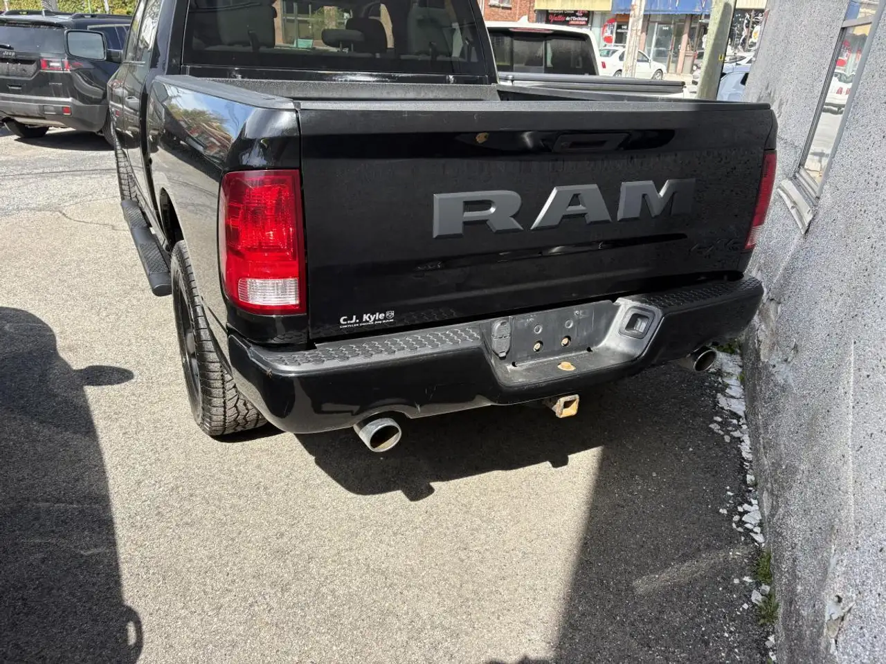 RAM 1500 снимка RAM 1500