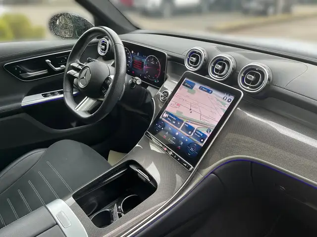 Mercedes-Benz GLC view 8