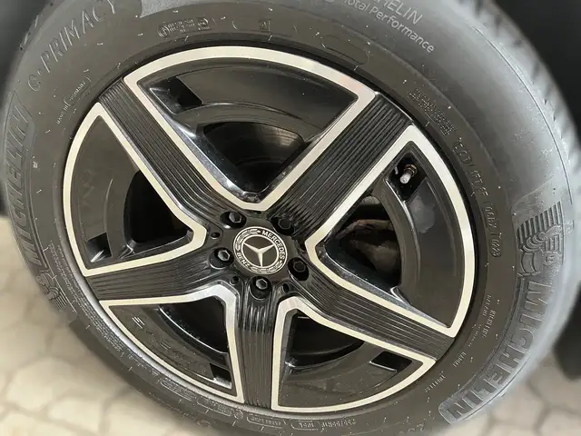 Mercedes-Benz GLC view 6
