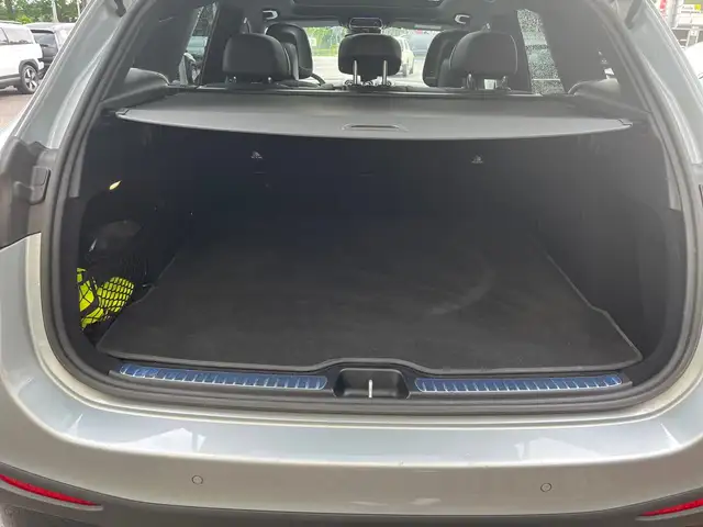 Mercedes-Benz GLC view 7