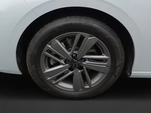 Peugeot 308 view 8