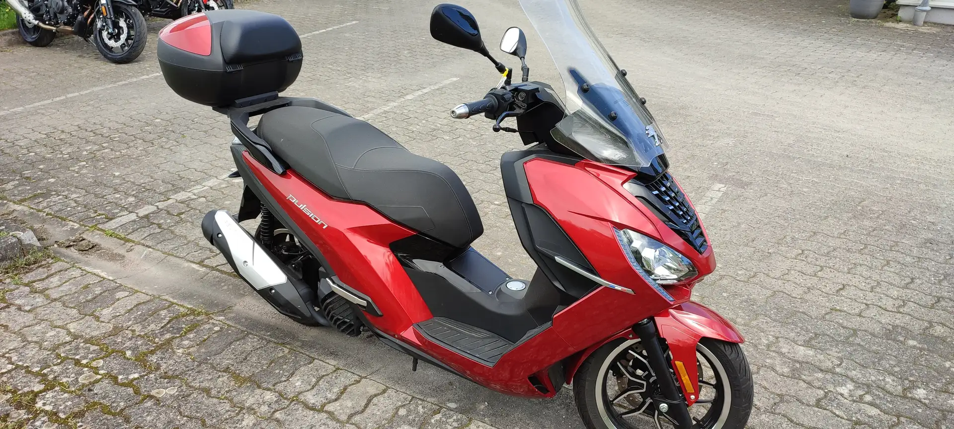 Peugeot Pulsion 125i ABS  mit Topcase Rosso - 1