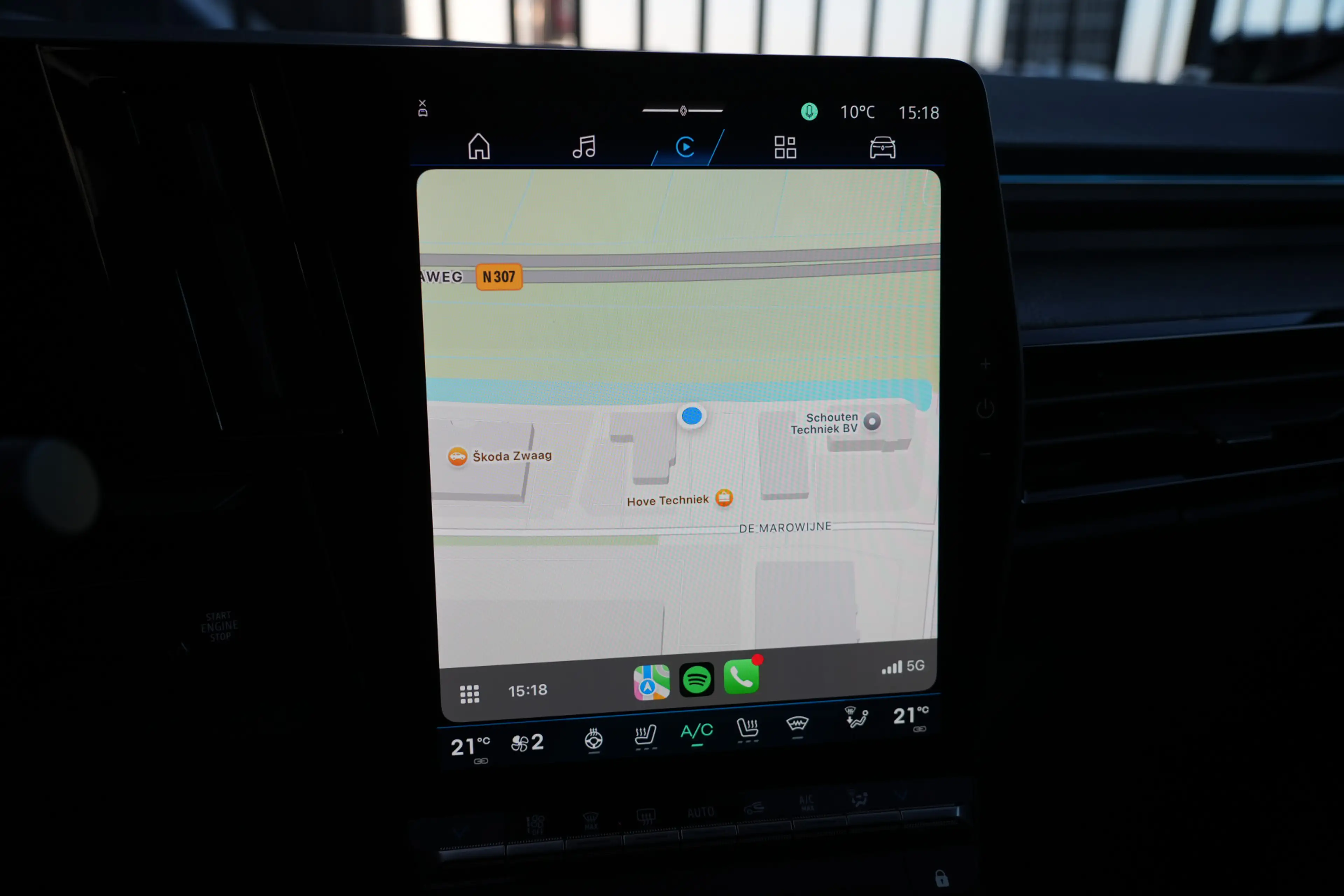Renault Rafale 1.2 E-Tech 4x4 Plug-in Hybrid 300 Esprit Alpine 30 — photo 15