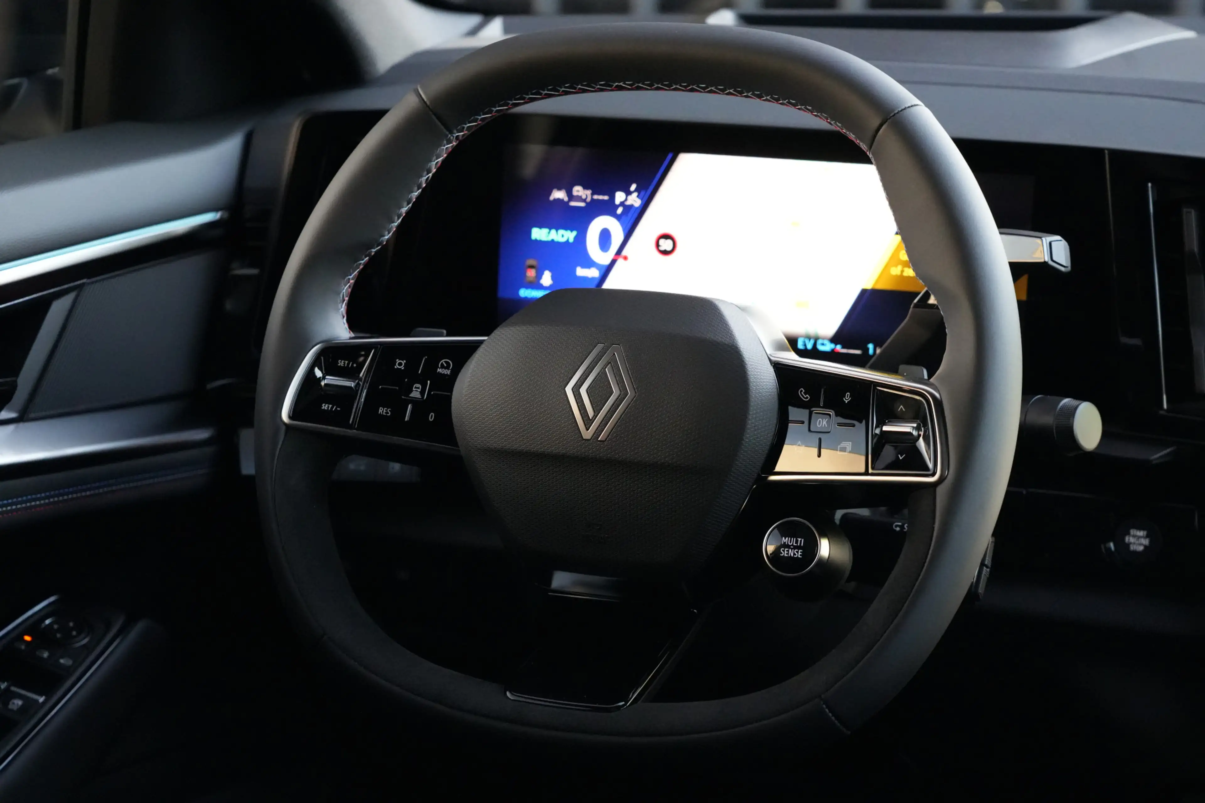 Renault Rafale 1.2 E-Tech 4x4 Plug-in Hybrid 300 Esprit Alpine 30 — photo 6