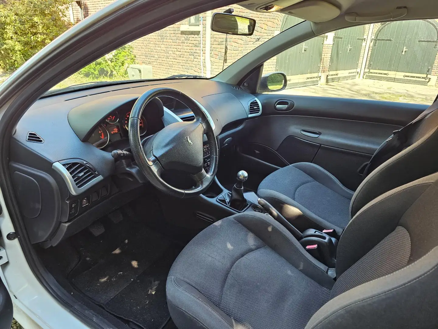 Peugeot 206 + 1.4 XS AIRCO *apk:05-2026* Weiß - 2