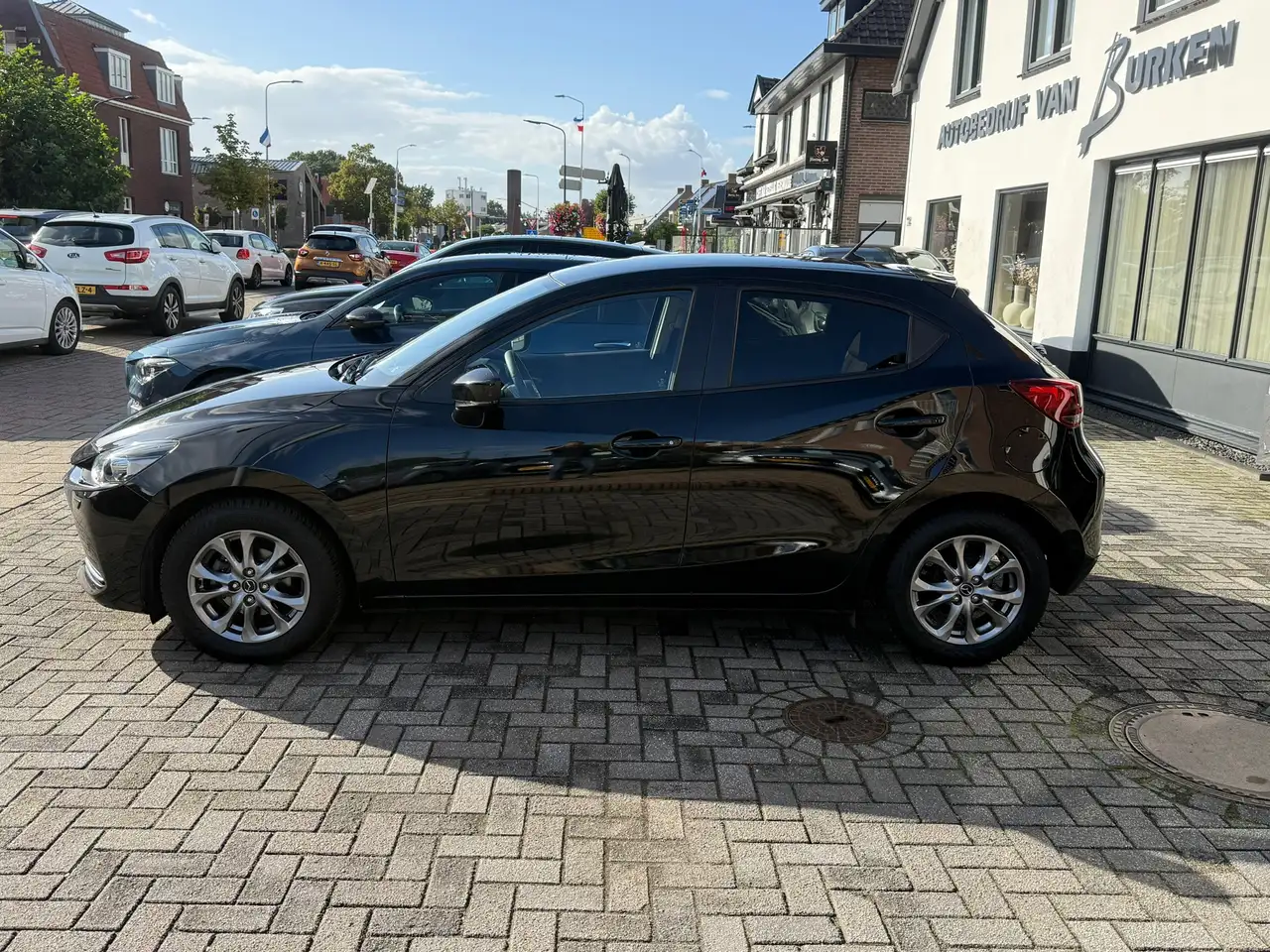Mazda 2 1.5 Skyactiv-G Comfort, Apple Carplay/Android,Stoe, миниатюра 4
