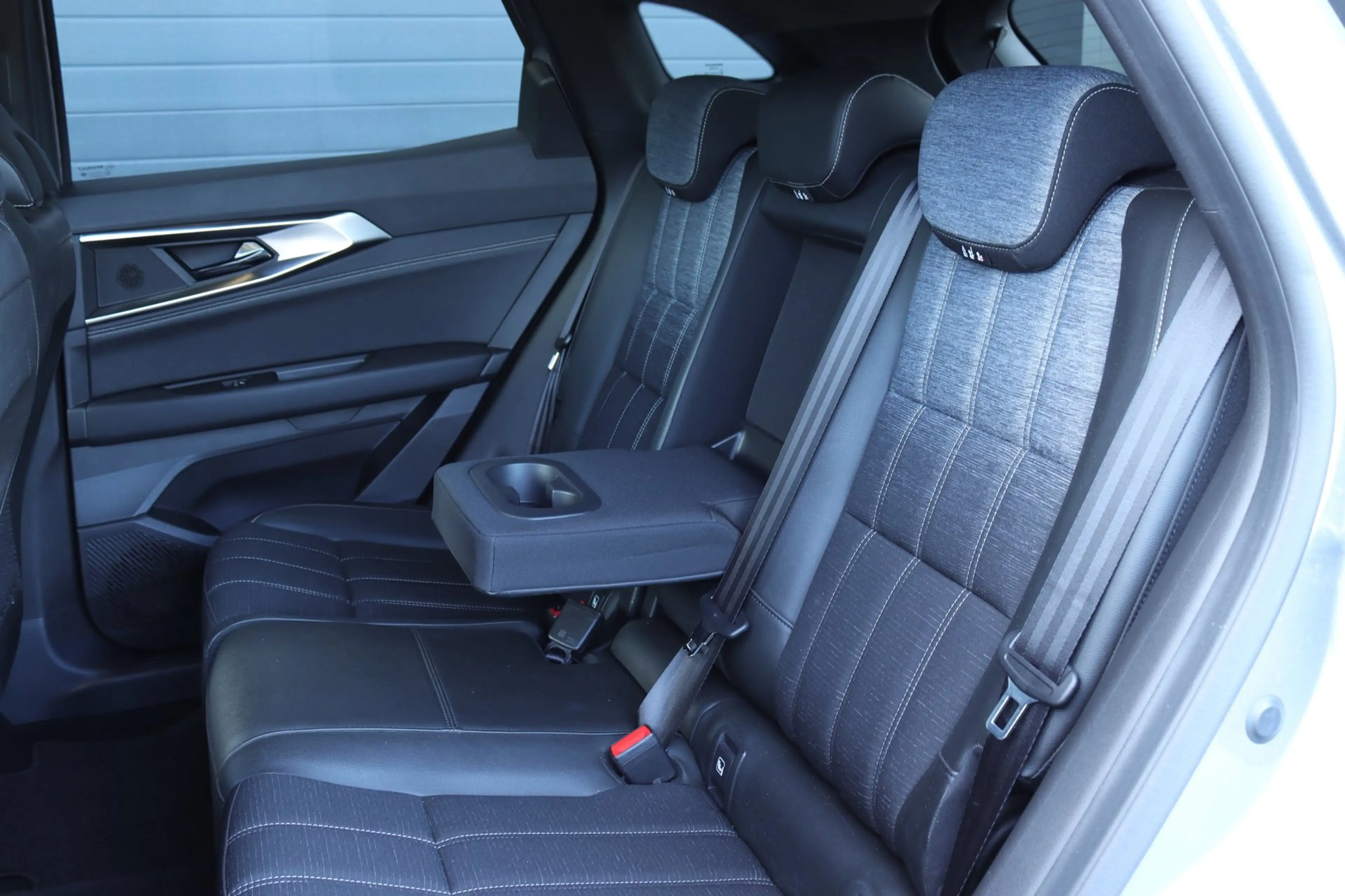 Renault Austral 1.2 E-Tech full hybrid / Carplay / Camera — photo 12