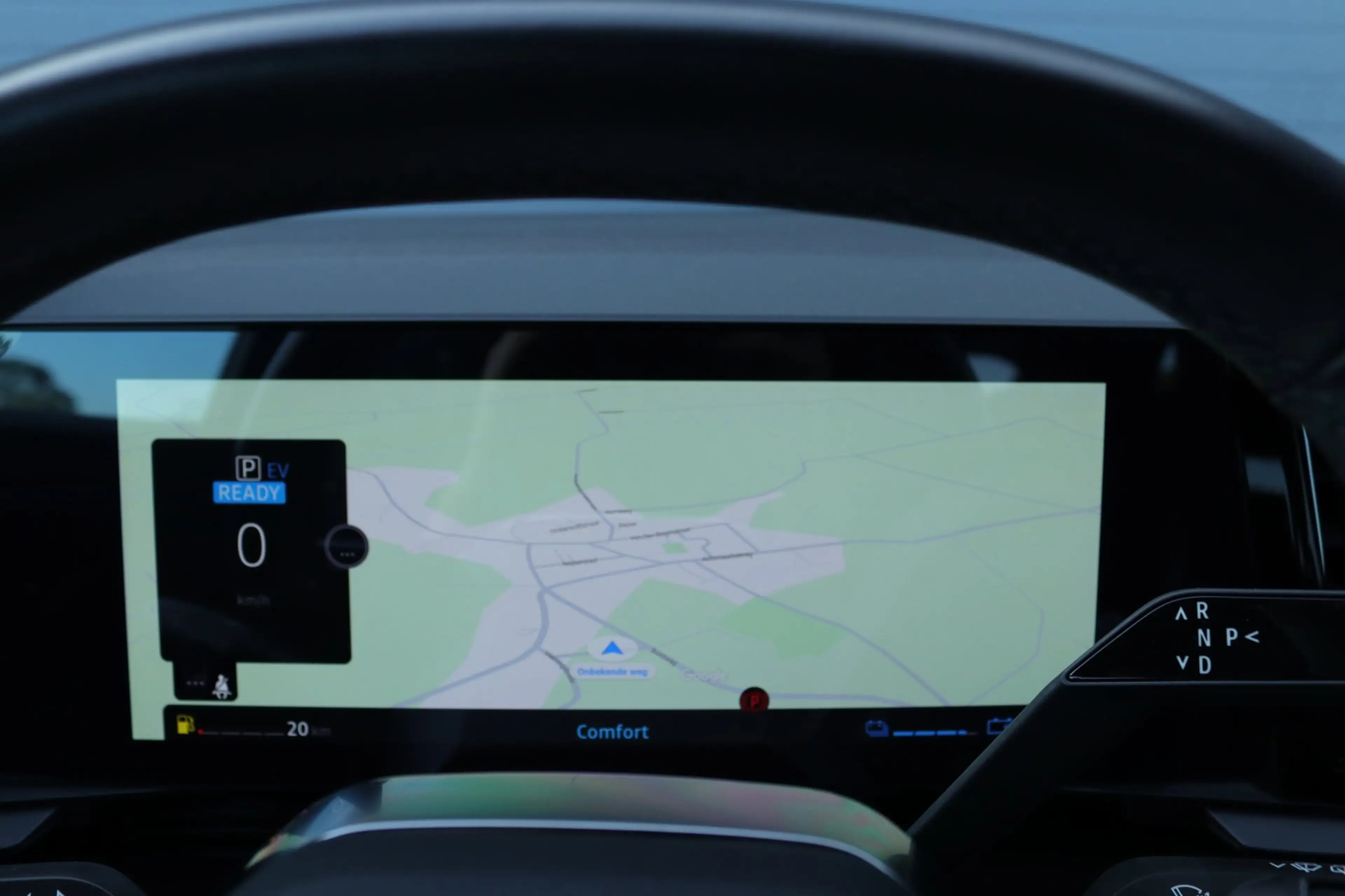Renault Austral 1.2 E-Tech full hybrid / Carplay / Camera — photo 20
