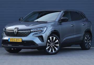 1.2 E-Tech full hybrid / Carplay / Camera