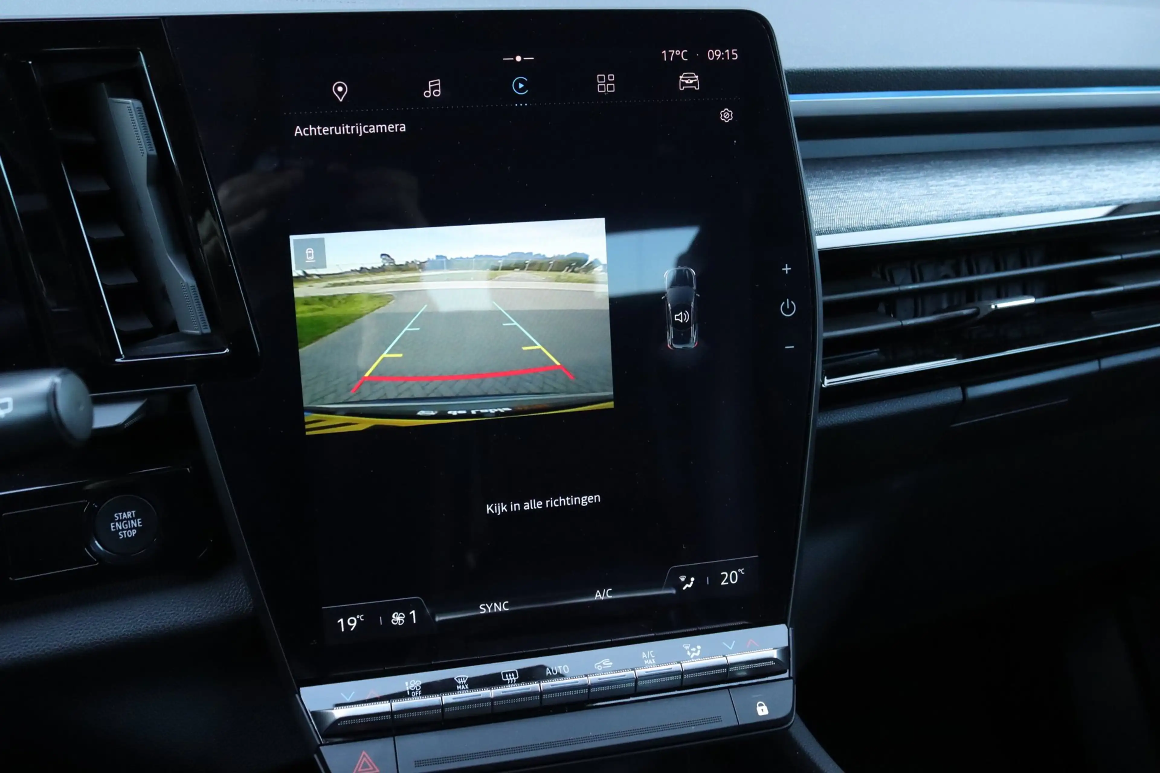 Renault Austral 1.2 E-Tech full hybrid / Carplay / Camera — photo 22