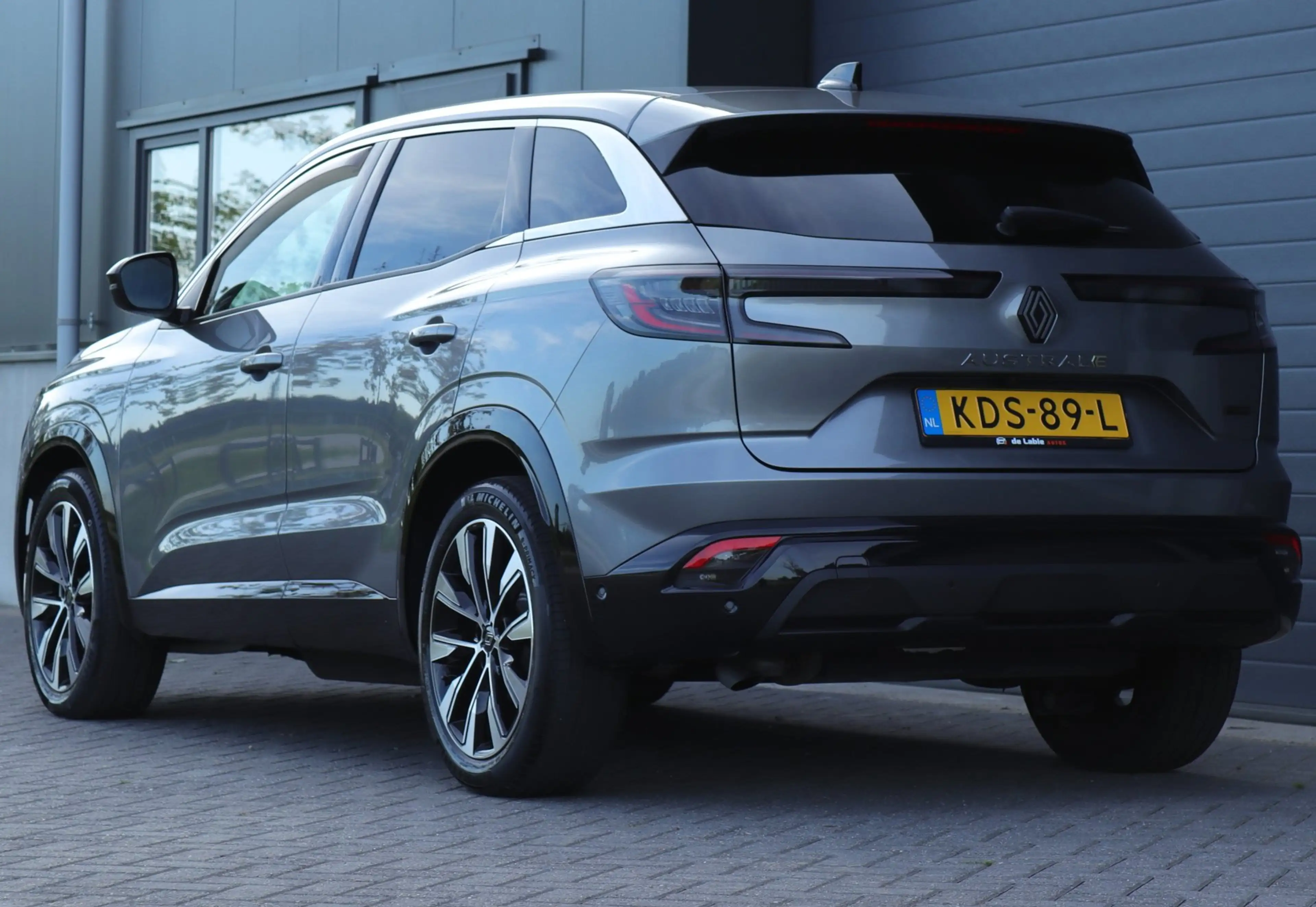 Renault Austral 1.2 E-Tech full hybrid / Carplay / Camera — photo 7